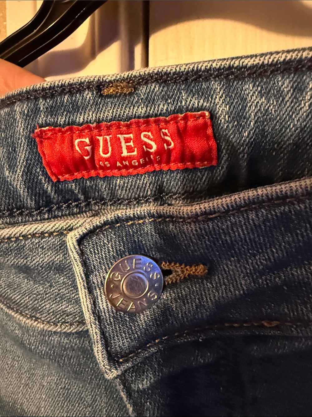 GUESS High Rise Skinny Jeans - Picture 4 of 11